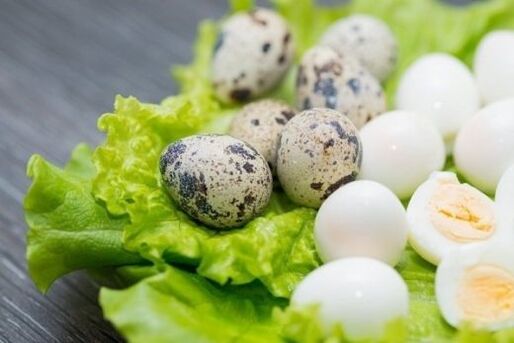 Œuf de caille pour la puissance